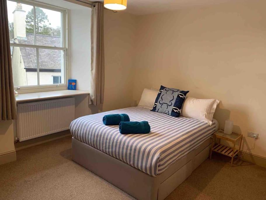 4 Bedroom House, Central Ulverston Dış mekan fotoğraf